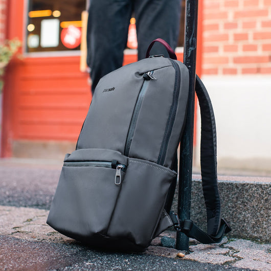 Pacsafe® X 20L anti-theft  backpack