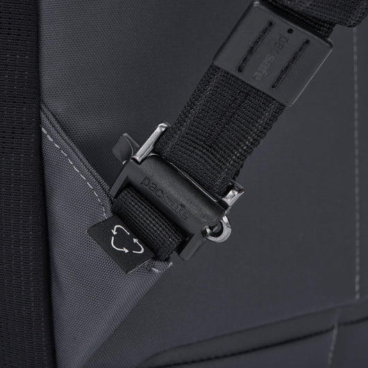 Pacsafe® EXP 28L Anti-Theft Backpack