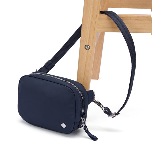 Pacsafe® W Anti-Theft Micro Sling