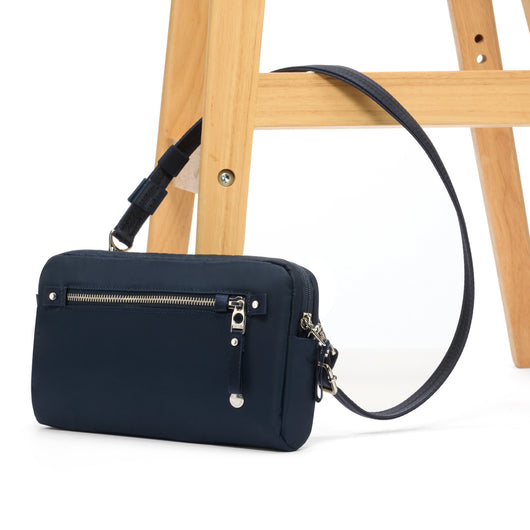 Pacsafe® W Anti-Theft 3-In-1 Sling