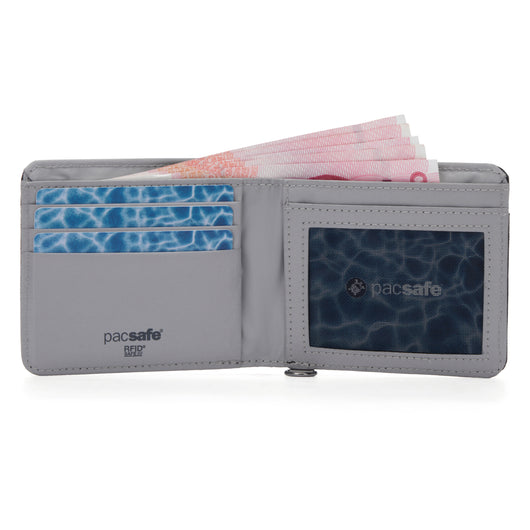 Pacsafe® RFIDsafe™ RFID blocking bifold wallet
